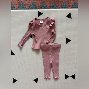 Cozy Cub|Baby girl blush rose matching set,ribbed with Ruffles leggings & top•••